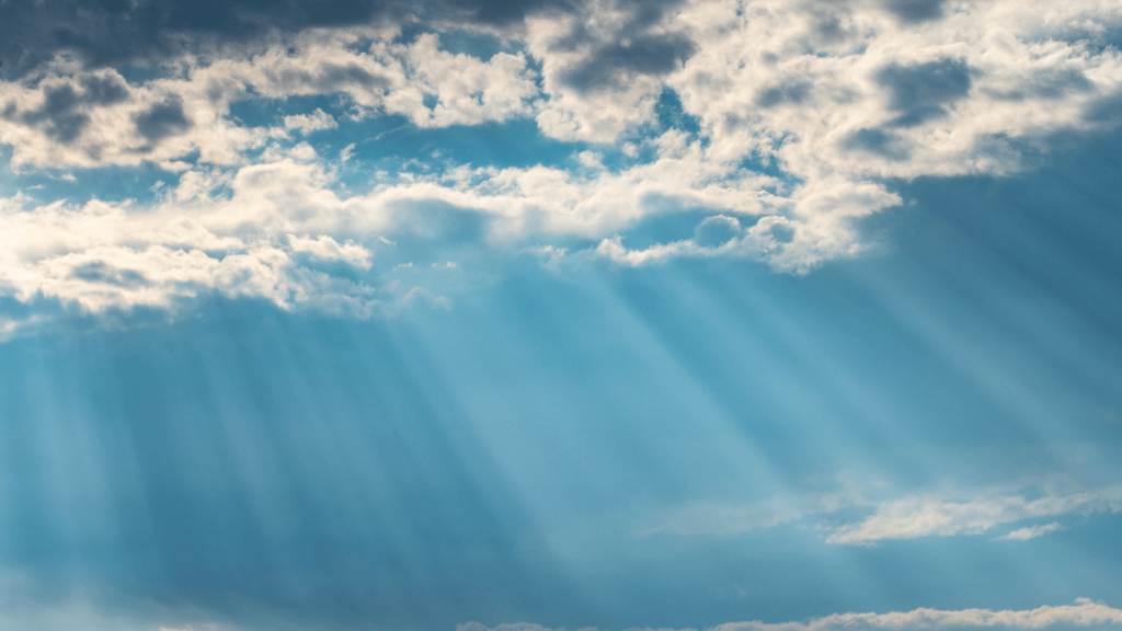 clouds in the blue sky